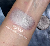 Affect Cosmetics - Foiled Eyeshadow Refill - Colour Attack!